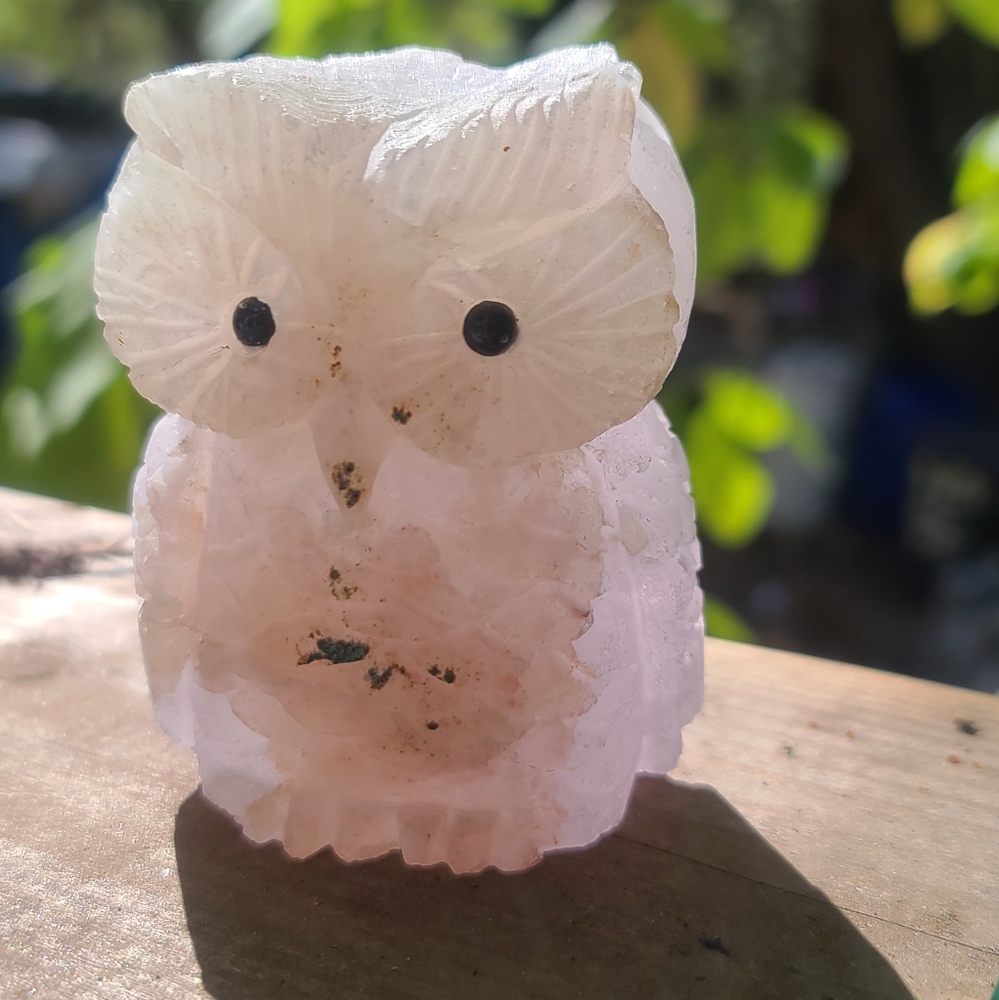Cute raw Amethyst owl hancarved crystal 3" tall - Picture 2 of 10